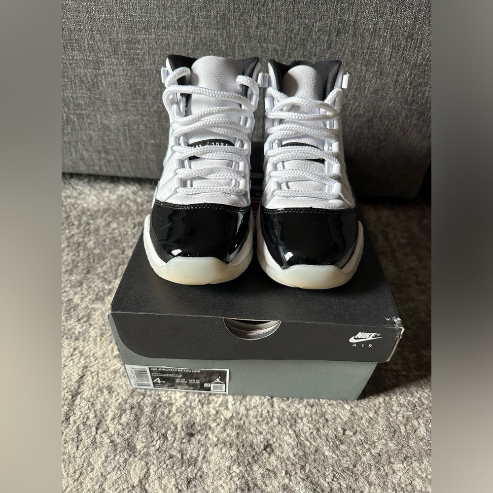 Air Jordan 11 Retro (GS)